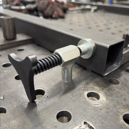 Prensa tipo F AcuWeld | Sujeción Modular para Mesas de Soldadura